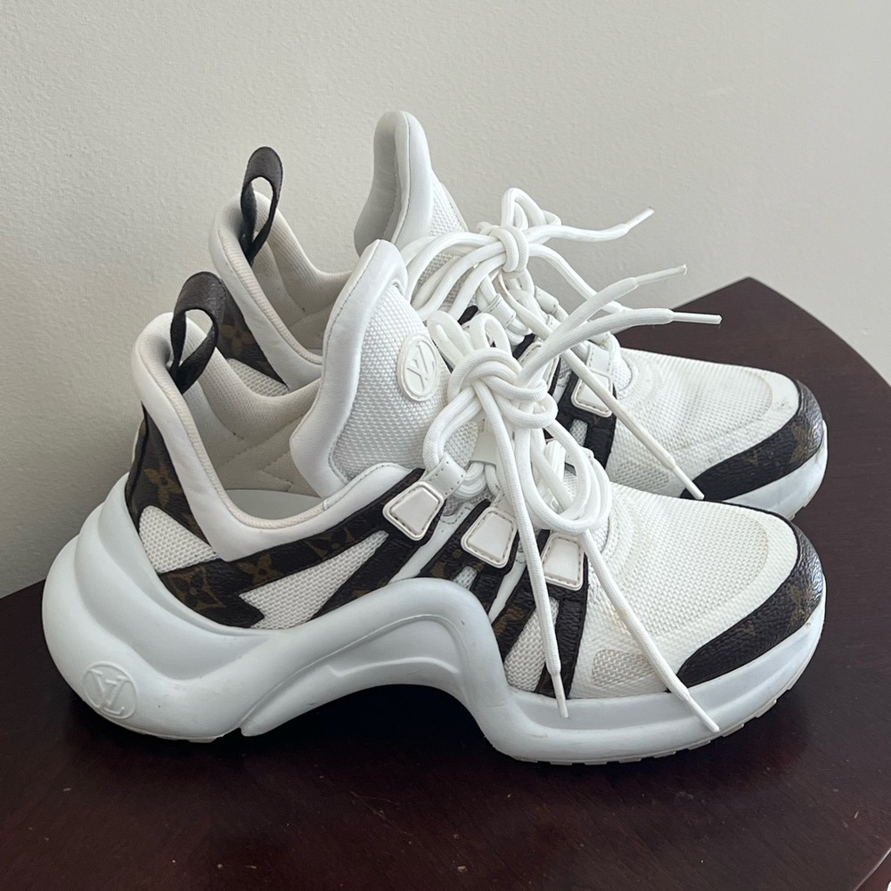 Louis Vuitton Archlight Sneakers size 36